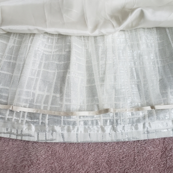 NWT Woven Dress Jacquard- BCBG Maxazria - Picture 10 of 16